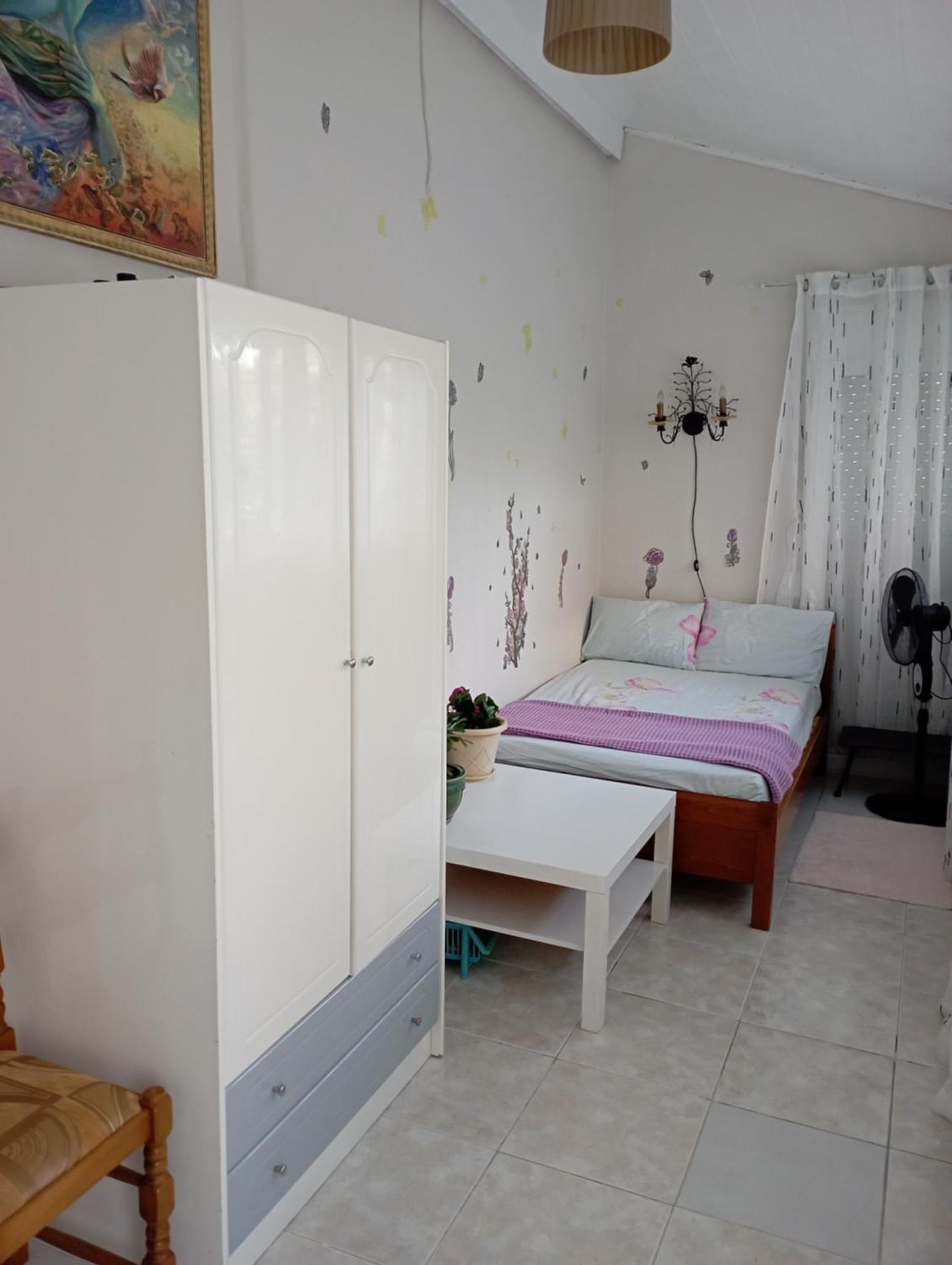 Райский Уголок Nea Moudania Exterior foto