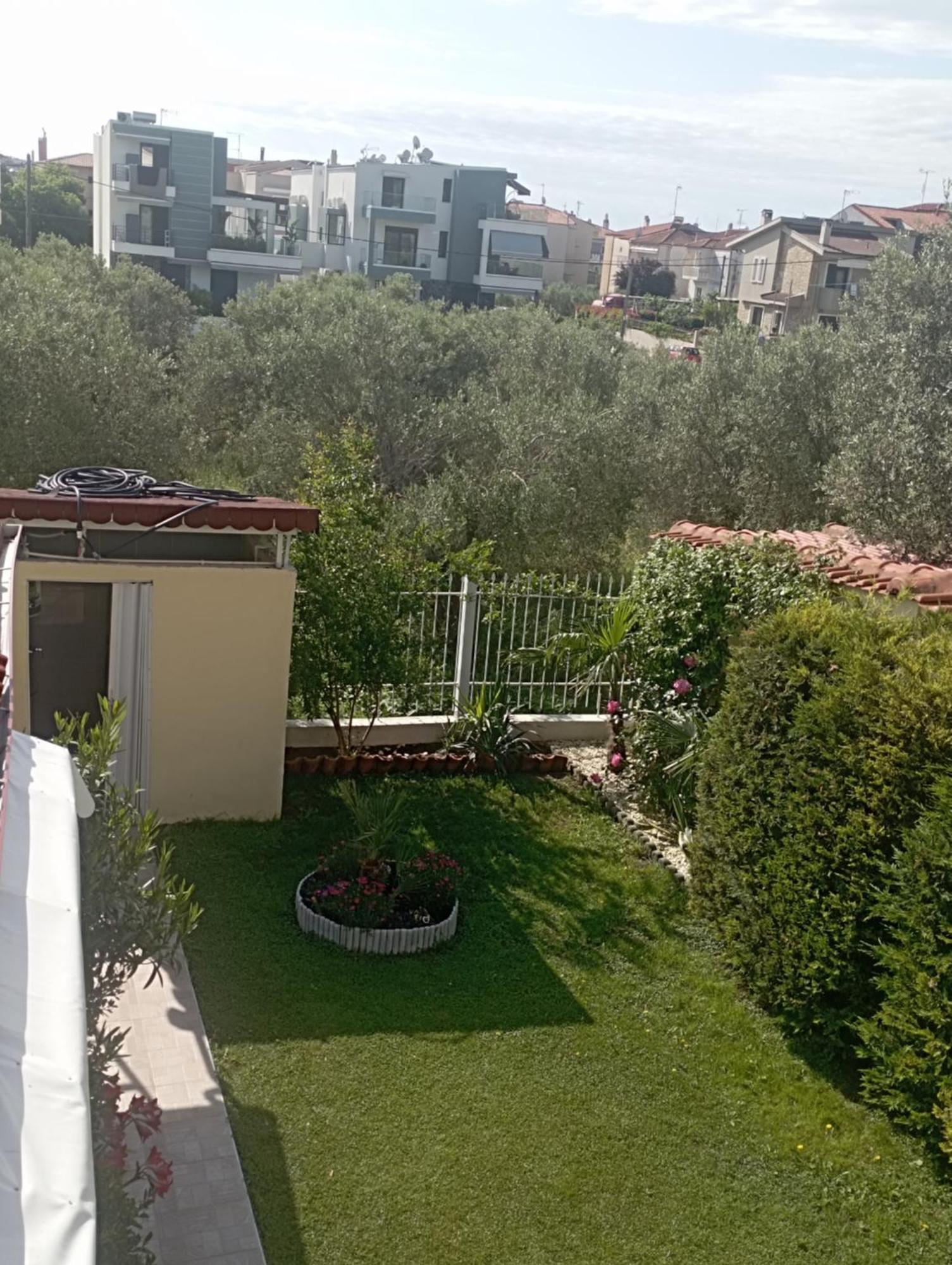 Райский Уголок Nea Moudania Exterior foto